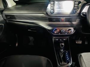 Hyundai i20 1.4 Motion auto - Image 9