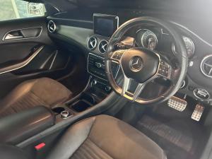 Mercedes-Benz GLA GLA200 auto - Image 15