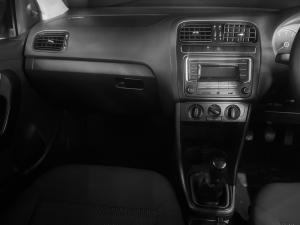 Volkswagen Polo Vivo hatch 1.4 Trendline - Image 7