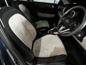 Hyundai Venue 1.0T Motion manual - Image 6