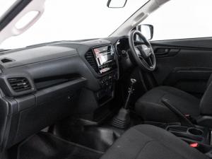 Isuzu D-Max 1.9TD Extended cab - Image 15