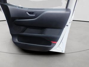 Hyundai Staria 2.2D Executive 9-seater - Image 18