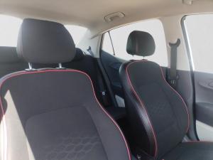 Hyundai Grand i10 1.2 Executive sedan auto - Image 11