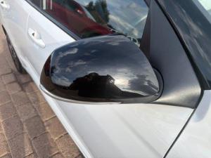 Hyundai Grand i10 1.0 Premium hatch - Image 18