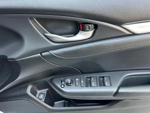 Honda Civic sedan 1.8 Elegance - Image 7