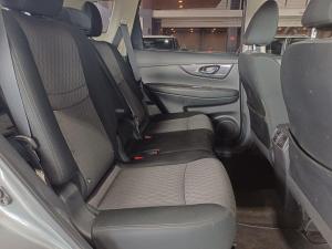Nissan X-Trail 2.0 Visia - Image 12