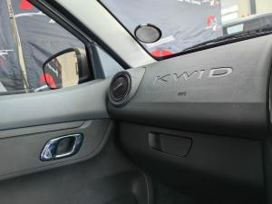 Renault Kwid 1.0 Techno auto - Image 18