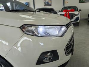 Ford EcoSport 1.5TDCi Titanium - Image 8