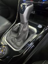Volkswagen T-Roc 2.0TSI 4Motion R-Line - Image 18