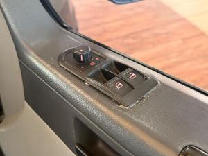Volkswagen Transporter 2.0BiTDI double cab - Image 17