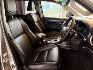 Toyota Fortuner 2.8GD-6 4x4 VX - Image 11