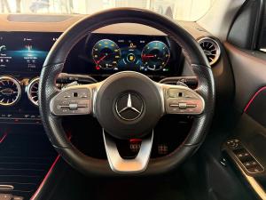 Mercedes-Benz GLA GLA200 Progressive - Image 13