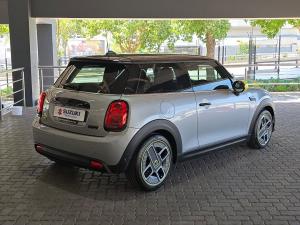 MINI Hatch Cooper SE Hatch 3-door - Image 7