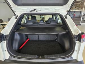 Toyota Corolla Cross 1.8 XS - Image 8