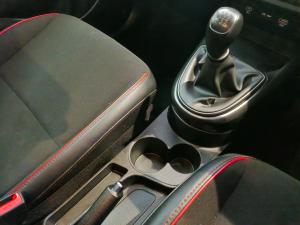Hyundai Grand i10 1.0 Premium hatch - Image 8
