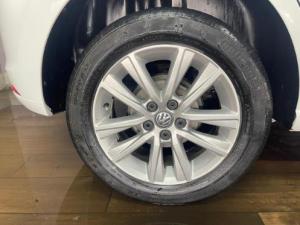 Volkswagen Polo Vivo hatch 1.4 Comfortline - Image 10