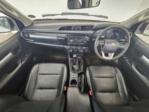 Toyota Hilux 2.7 double cab - Image 6