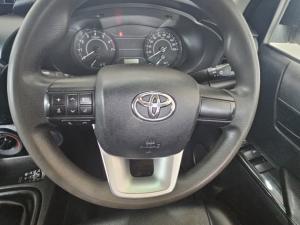 Toyota Hilux 2.7 double cab - Image 8