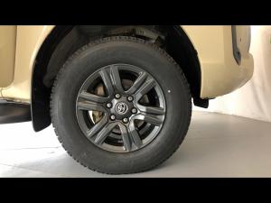 Toyota Hilux 2.4GD-6 single cab 4x4 Raider auto - Image 17