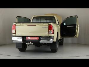 Toyota Hilux 2.4GD-6 single cab 4x4 Raider auto - Image 24