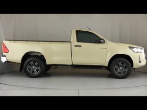 Toyota Hilux 2.4GD-6 single cab 4x4 Raider auto - Image 3