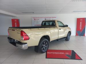 Toyota Hilux 2.4GD-6 single cab 4x4 Raider manual - Image 2