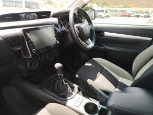 Toyota Hilux 2.4GD-6 double cab Raider manual - Image 7