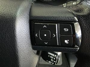 Toyota Hilux 2.8GD-6 double cab 4x4 Legend 50 auto - Image 10