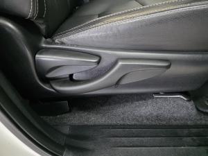 Toyota Hilux 2.8GD-6 double cab 4x4 Legend 50 auto - Image 19