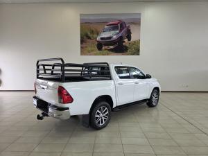 Toyota Hilux 2.8GD-6 double cab 4x4 Legend 50 auto - Image 2