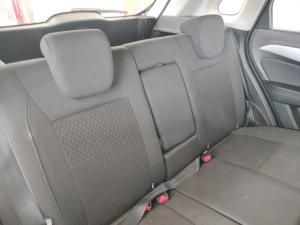 Toyota Urban Cruiser 1.5 XR - Image 19