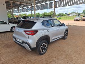 Nissan Magnite 1.0 Turbo Acenta Plus auto - Image 2