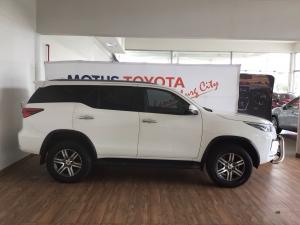 Toyota Fortuner 2.4GD-6 auto - Image 3