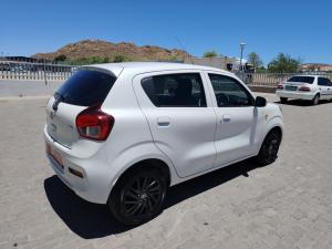 Toyota Vitz 1.0 XR auto - Image 2