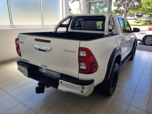 Toyota Hilux 2.8GD-6 double cab Raider auto - Image 2