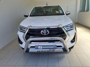 Toyota Hilux 2.8GD-6 double cab Raider auto - Image 4