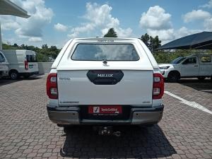 Toyota Hilux 2.8GD-6 double cab 4x4 Legend auto - Image 5