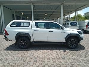 Toyota Hilux 2.8GD-6 double cab 4x4 Legend auto - Image 3