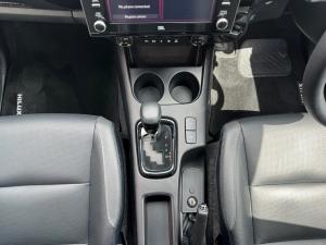 Toyota Hilux 2.8GD-6 double cab 4x4 Legend auto - Image 12