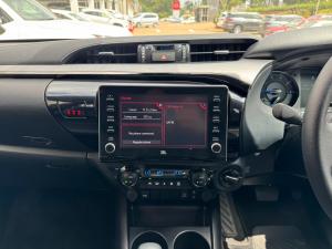 Toyota Hilux 2.8GD-6 double cab 4x4 Legend auto - Image 13
