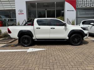 Toyota Hilux 2.8GD-6 double cab 4x4 Legend auto - Image 3