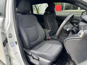 Toyota Corolla Cross 1.8 Xi - Image 13