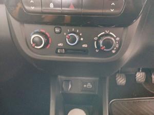 Renault Kwid 1.0 Climber 5-Door - Image 15