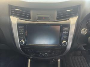 Nissan Navara 2.5DDTI Stealth automatic - Image 8