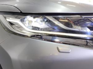 Mitsubishi Pajero Sport 2.4DI-D 4x4 - Image 17