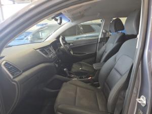 Hyundai Tucson 2.0 Elite auto - Image 11