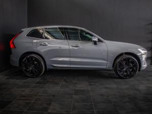 Volvo XC60 B5 AWD Essential - Image 2