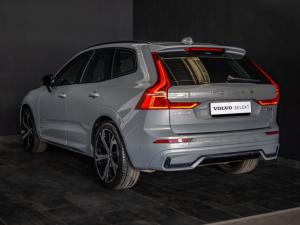 Volvo XC60 B5 AWD Ultimate Dark - Image 3