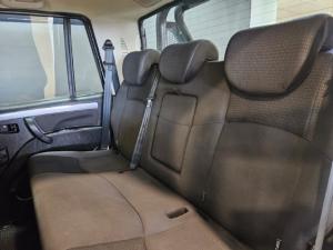 Mahindra Pik Up 2.2CRDe double cab 4x4 S10 - Image 5