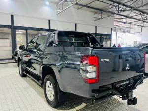 Mitsubishi Triton 2.4DI-D double cab GL - Image 13